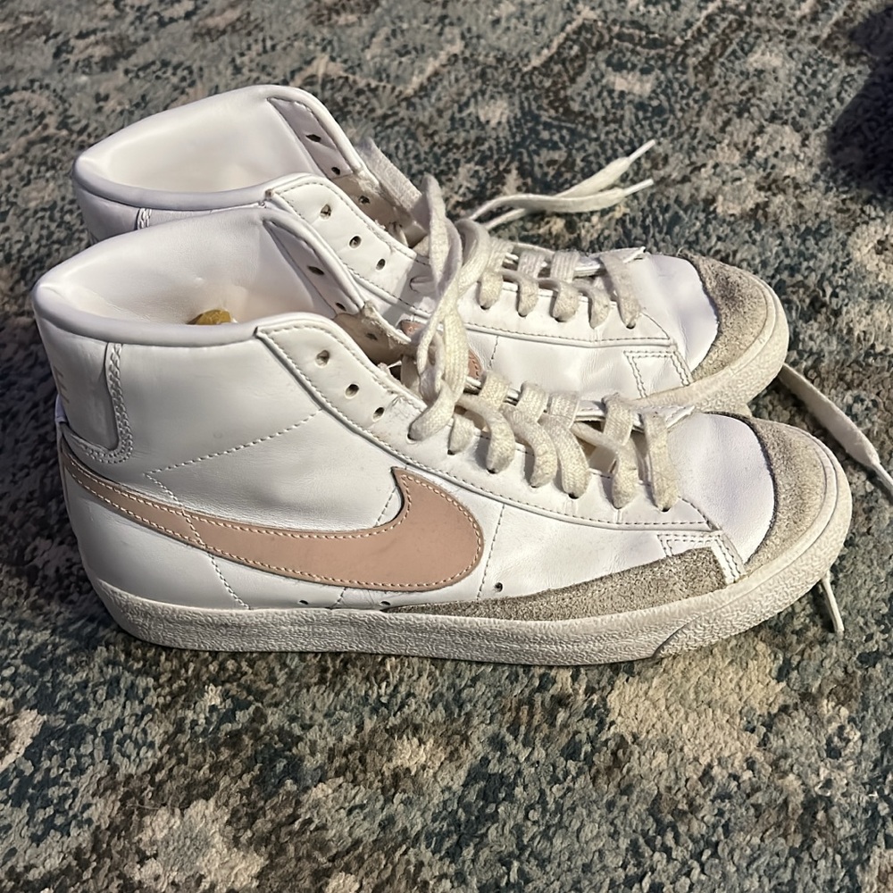 Nike Women's White and Pink High-Top Sneakers